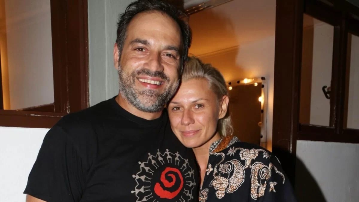 Έφτασαν έναν βήμα πριν τον γάμο - Η σχέση του Κρατερού Κατσούλη με γνωστή ηθοποιό πριν την Κατερίνα Καραβάτου