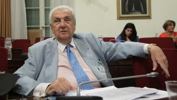 Καθηγήτρια πανεπιστημίου από τις Η.Π.Α - Η τελευταία σύντροφος του Δημήτρη Κοντομηνά