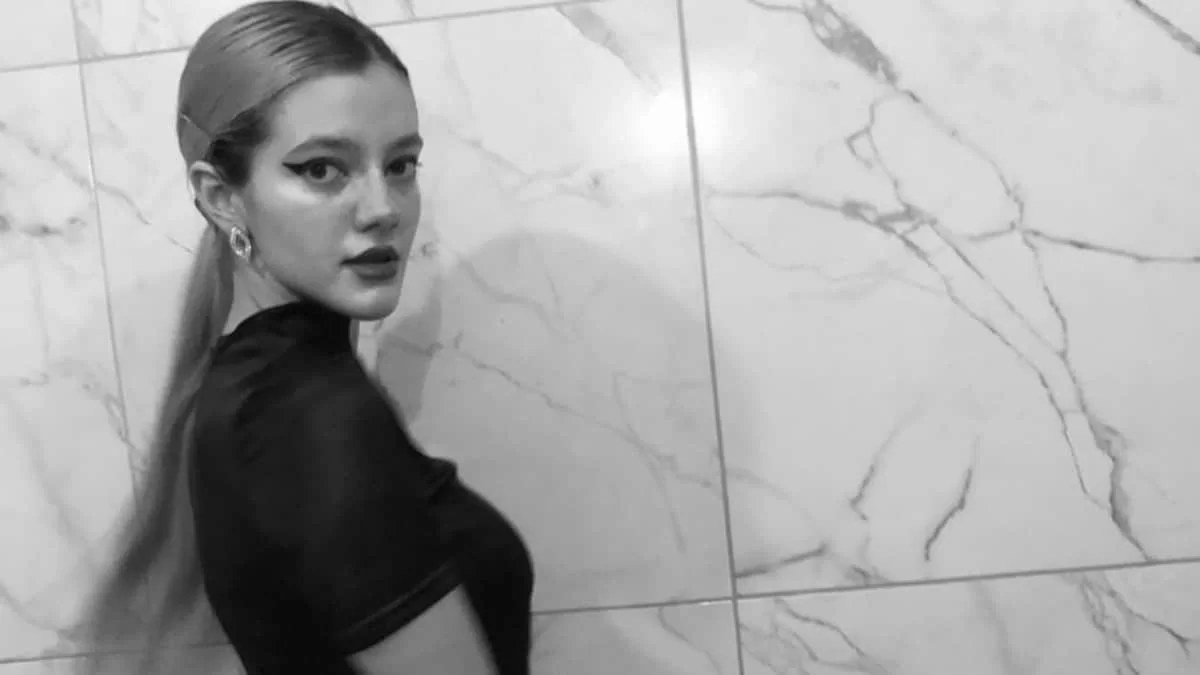 Πόλεμος Ουκρανία: «Είμαι πλέον πολύ κοντά στο να νιώσω μίσος» - Ξέσπασε άσχημα η Λία Τσουζντάν