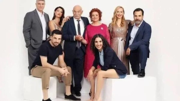 Μην αρχίζεις την μουρμούρα: Η Βούλα θέλει να αναθερμάνει την ερωτική της ζωή με τον Μηνά - Θα τα καταφέρει;