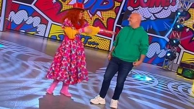 Καλό Μεσημεράκι: Ο επικός διάλογος της Βάνιας με τον Μουτσινά on air - «Δεν μας βλέπει κανείς...»