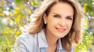 "Τώρα συγκινούμαι..." - Η σπάνια κοινή συνέντευξη της Πέγκυς Σταθακοπούλου με την κόρη της