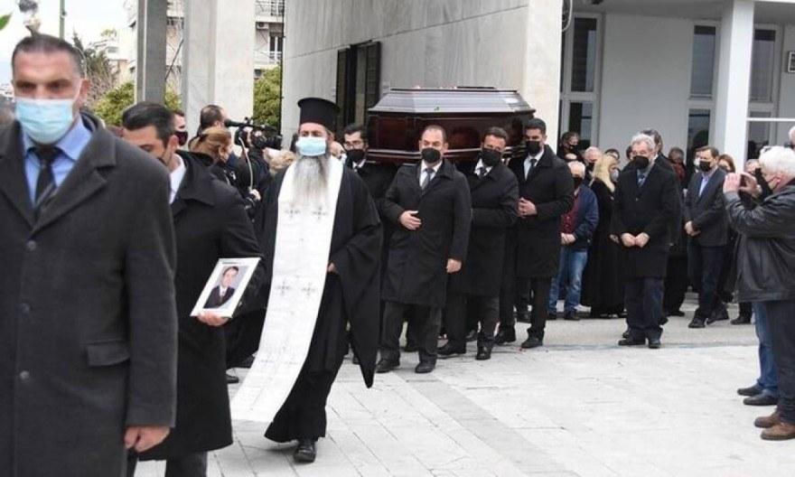 Το τελευταίο αντίο στον Δημήτρη Τσοβόλα.