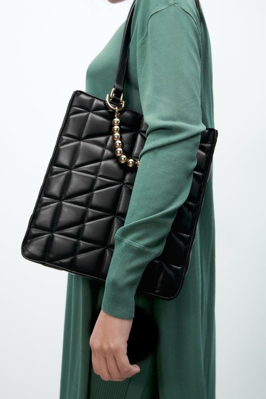 Καπιτονέ τσάντα shopper Zara