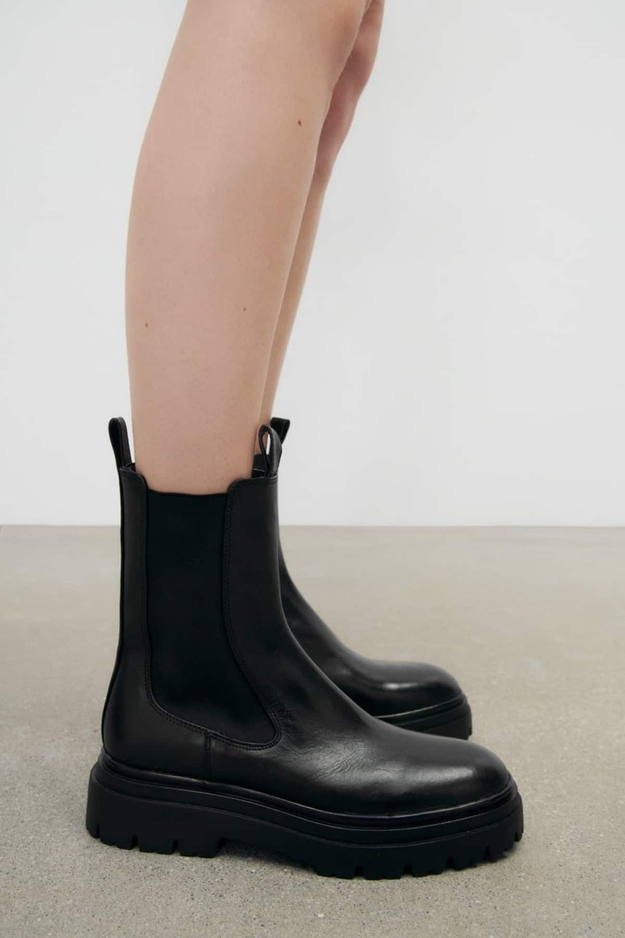 Τρακτερωτό μποτάκι Zara