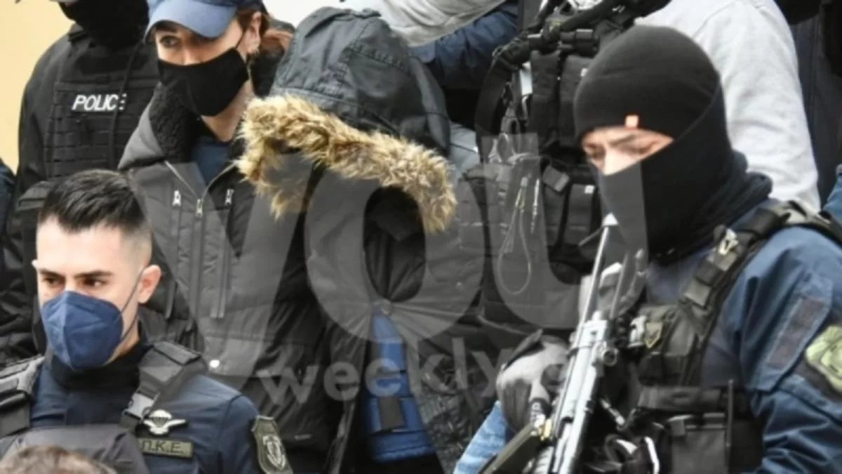 Πάτρα: Το τάμπλετ «καίει» την Ρούλα Πισπιρίγκου - Είχε ψάξει για 27 ναρκωτικές ουσίες