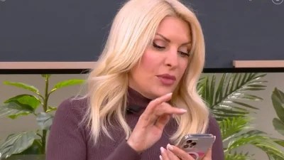 "Θέλω να είμαι ξεκάθαρη..." - Φανερά ενοχλημένη η Ελένη Μενεγάκη στον αέρα του MEGA