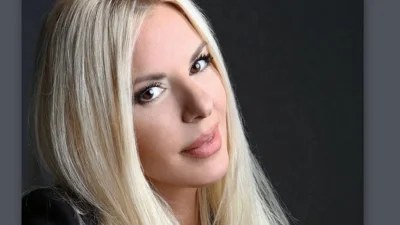 Και όμως είναι τόσο - Η Άννιτα Πάνια έσβησε τούρτα και αποκάλυψε την ηλικία της
