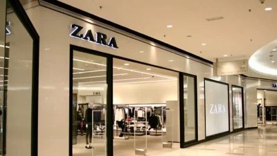 Φοριέται από το πρωί μέχρι το βράδυ - Το παπούτσι των Zara που καμία δεν θα θέλει να βγάλει