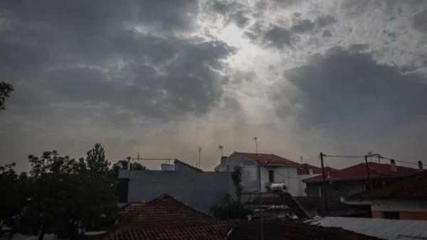 Που χαλάει ο καιρός σήμερα 10/4 - Πρόσκαιρες χιονοπτώσεις θα σημειωθούν στα