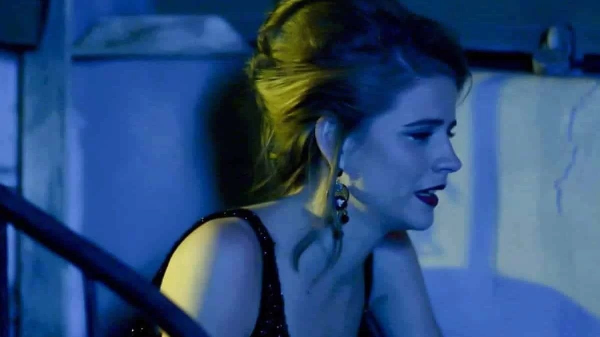 "Βόμβα" στις Άγριες Μέλισσες - Η Δρόσω γίνεται ρεζίλι στο Διαφάνι και καταστρέφεται