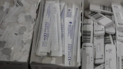 Κορωνοϊός: Τέλος για τους τουρίστες τα πιστοποιητικά εμβολιασμού και νόσησης από την 1η Μαΐου