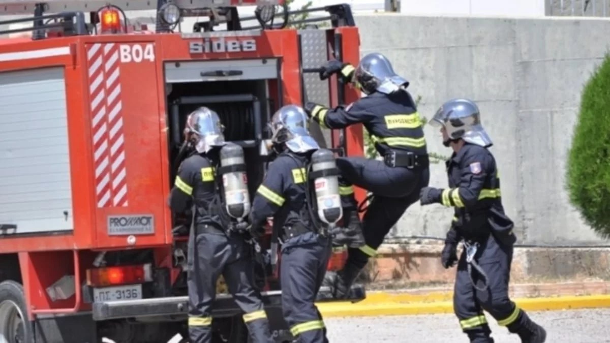 Φωτιά τώρα στις Αχαρνές