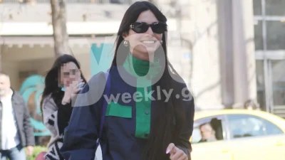 Ηλιάνα Παπαγεωργίου: Επέστρεψε στην Ελλάδα πιο ευδιάθετη από ποτέ - Αποκλειστικές φωτογραφίες στο κέντρο της Αθήνας