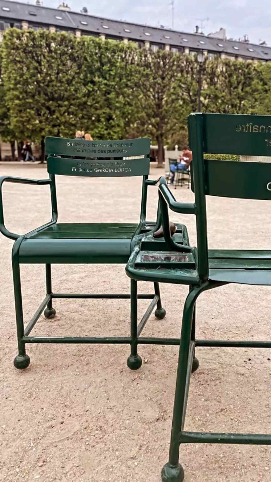 Ταξίδι στο εξωτερικό για την Κατερίνα Καραβάτου