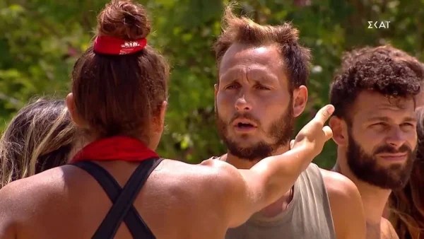 Survivor 5: «Δεν ξέρει τι θα πει φιλία» - "Σκοτώθηκαν" μπροστά στον Λιανό Ασημίνα και Κατσαούνης