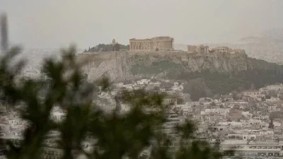 Καιρός: Πόσο θα διαρκέσει η αφρικανική σκόνη στην ατμόσφαιρα - Οι συνθήκες που θα κάνουμε Πάσχα