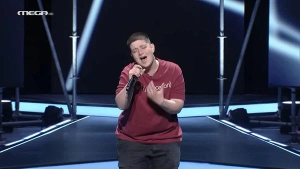 X-Factor: «Θέλω να καταλάβουν...» - Ο πρώτος παίκτης που μπέρδεψε τους κριτές με τη φωνή του