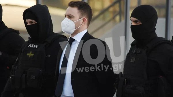 Γλυκά Νερά: Διακοπή της δίκης - Τι δήλωσε ο Μπάμπης Αναγνωστόπουλος
