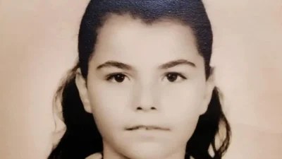 Αναγνωρίζεται το κοριτσάκι στην φωτογραφία - Πρωταγωνιστεί στον «Σασμό»
