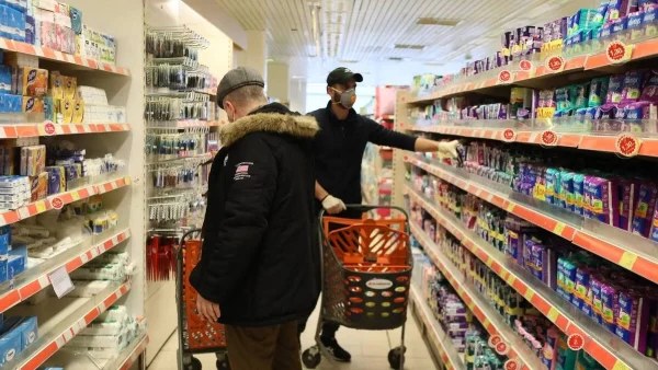 Πάσχα: Πώς θα λειτουργήσουν τα σούπερ μάρκετ σε Επιτάφιο και Ανάσταση