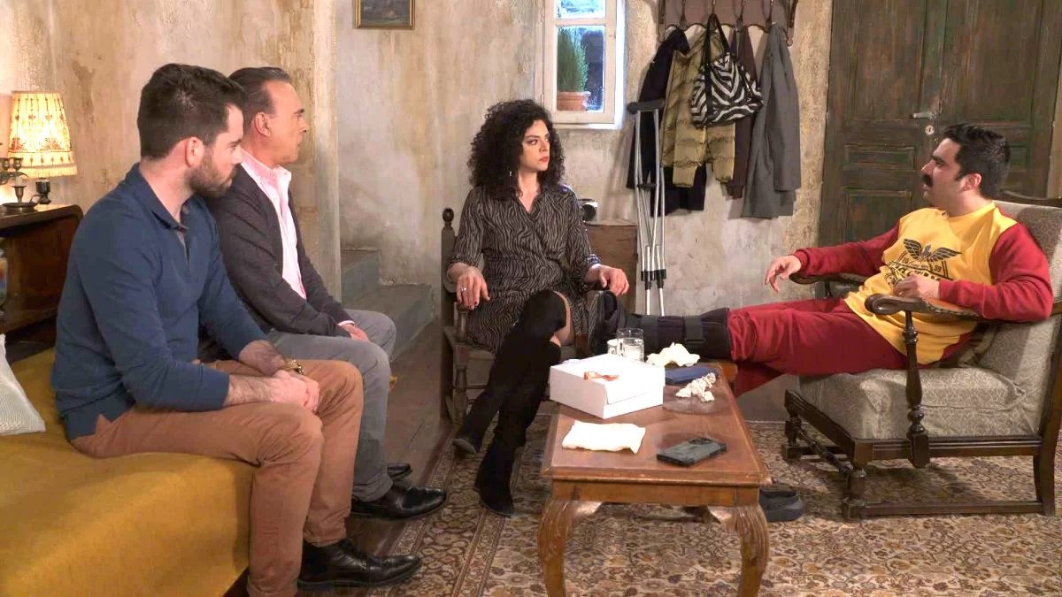 Χαιρέτα μου τον πλάτανο: Ο Παναγής θέλει να γίνει επίμονα πατέρας - Η κατάσταση του Κανέλλου δεν κρύβεται