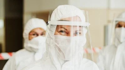 Κορωνοϊός: Αλλαγές με τη χρήση της μάσκας - Πού θα είναι υποχρεωτική
