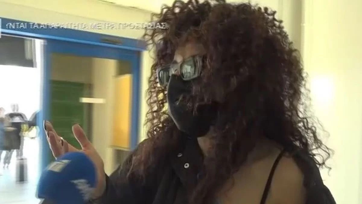 Η Μαρία Σολωμού "λύνει" τη σιωπή της και αποκαλύπτει αν είναι σε σχέση