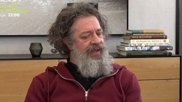 «Όταν ξεκίναγα βάζαμε λεφτά από την τσέπη μας» - Συγκλονίζει ο Γιάννης Τσορτέκης για τη ζωή και την καριέρα του