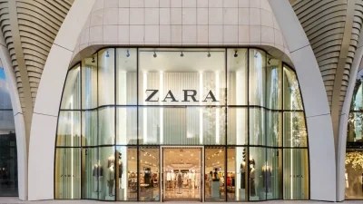 Βγαίνει σε 3 χρώματα και κοστίζει 20 ευρώ - Η τσάντα από τα Zara που ξεπουλάει στο λεπτό