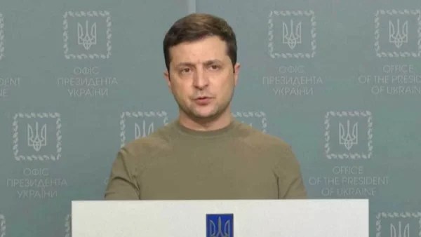 Πόλεμος Ουκρανία: Πώς σώθηκε ο Βολοντίμιρ Ζελένσκι από τα χέρια των Ρώσων - Συγκλονίζει η μαρτυρία του
