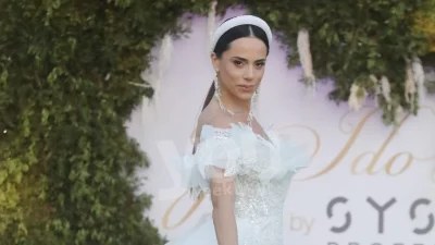«Είναι μίνι και έχει...» - Η Μαρία Αντωνά αποκάλυψε το νυφικό που θα φορέσει στον γάμο με τον Σοϊλέδη
