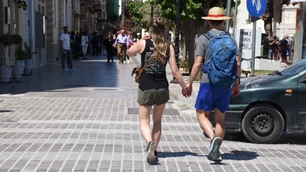 Καιρός 25/5: Ανεβαίνει σημαντικά η θερμοκρασία - Μέχρι πού θα φτάσει ο υδράργυρος
