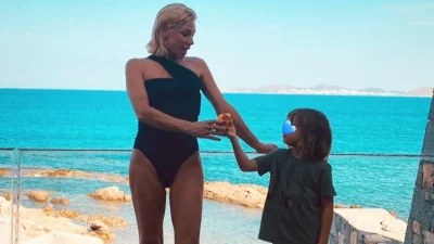 Στιγμές ευτυχίας για την Κατερίνα Καραβάτου