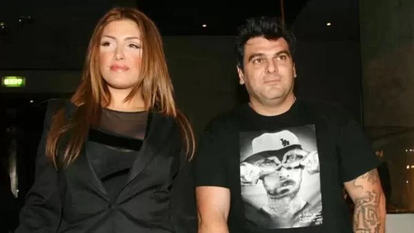 Ξανά στα δικαστήρια η Έλενα Παπαρίζου με τον Τόνυ Μαυρίδη - Συνεχίζεται η δίκη