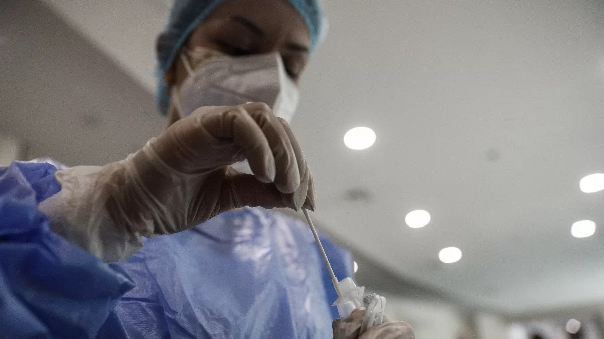 Κορωνοϊός: Ανησυχία με τα σημερινά 30/5 κρούσματα στη χώρα μας