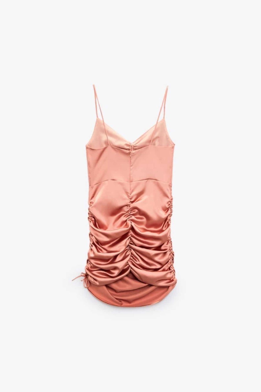 Ντραπέ φόρεμα από τα Zara