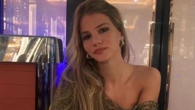 Ξανθιά, γαλανομάτα και με κορμί «φωτιά» η Άννα Μαρία Ίβιτς - Είναι κόρη της...