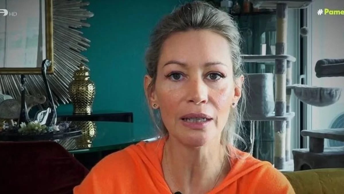 «Υπήρχαν άνθρωποι που πρόσεχαν μη τη δει κάποιος» - Οι αναμνήσεις της Κωνσταντινίδη από τη σειρά Μαρία η Άσχημη