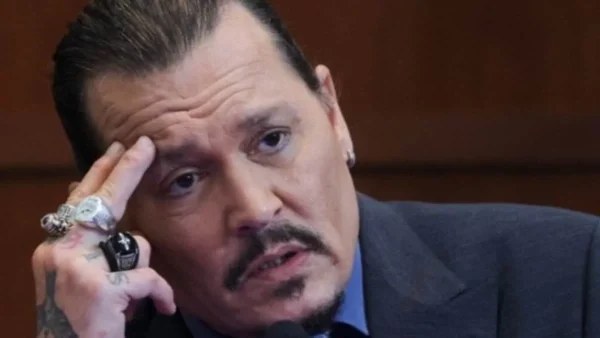 Η απίστευτη σκληρότητα του Johnny Depp στην Amber Heard - «Ελπίζω η μοίρα να της πάρει την αναπνοή»