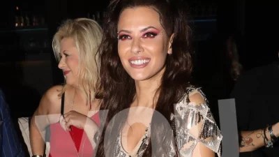 Έσκασε πριν λίγο - Η ανακοίνωση της Λάουρα Νάργες στον 5ο μήνα της εγκυμοσύνης της