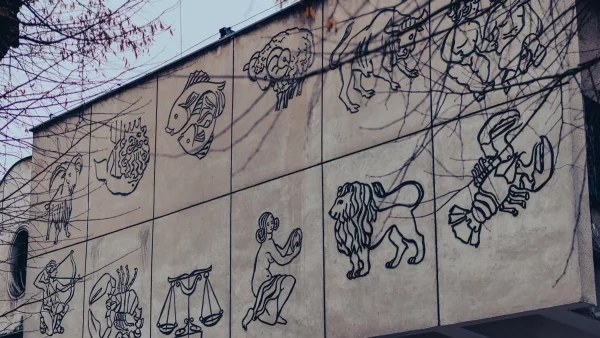 Ερμής στην Αφροδίτη - Επηρεάζονται Τοξότης, Δίδυμος και...