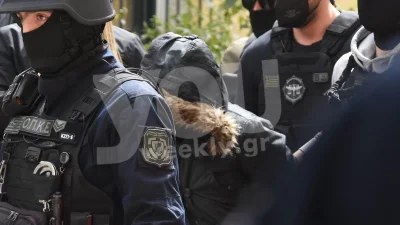 Τραγωδία Πάτρα: Συγκλονίζει το σημείωμα της Τζωρτζίνας - «Μαμά είσαι κακιά»