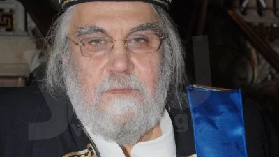 Βαγγέλης Παπαθανασίου: Συγκινεί το τελευταίο "αντίο"  της ανιψιάς του, Ελένης
