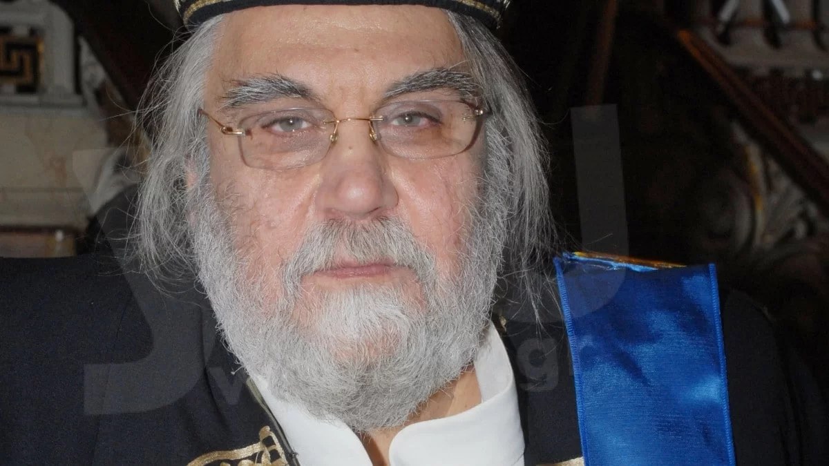 Βαγγέλης Παπαθανασίου: Συγκινεί το τελευταίο "αντίο"  της ανιψιάς του, Ελένης