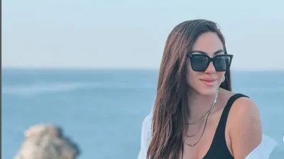 Η Ευρυδίκη Βαλαβάνη ποζάρει με μαγιό και «ρίχνει» το Instagram
