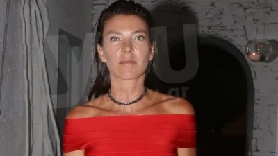 Αποκλειστικές φωτογραφίες της Μαρίνας Βερνίκου με την κούκλα κόρη της, Ντεμίλια στο κέντρο της Αθήνας