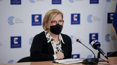 Κορωνοιός: Πετάμε τις μάσκες από σήμερα 1/6 -Τι θα ισχύσει με τα ταξίδια