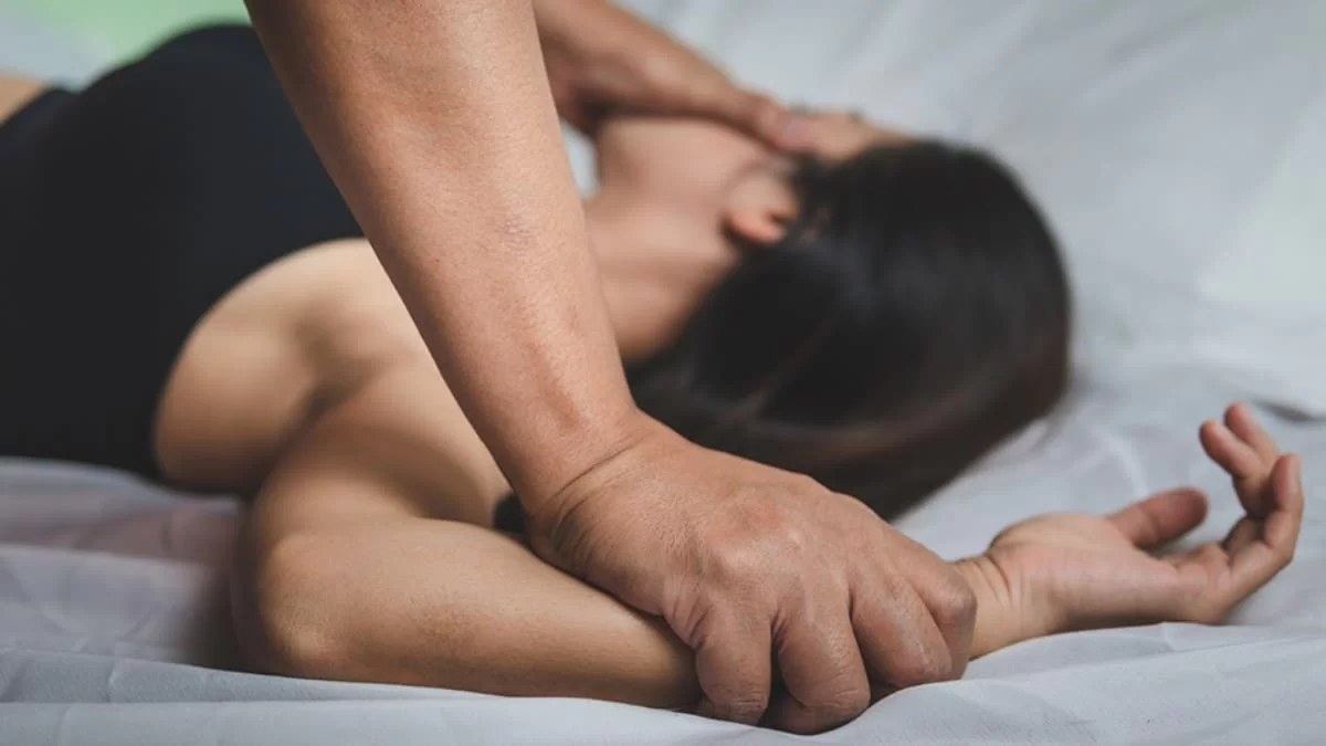 Φρίκη στην Κρήτη: Έψαχνε τον βιαστή της κι αποκαλύφθηκε ότι ήταν ο πατέρας της