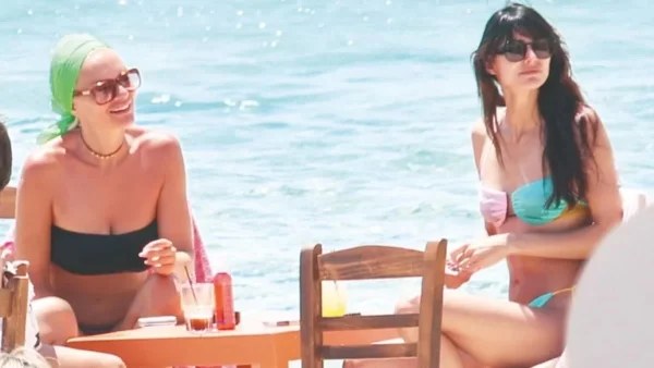 Τις τσάκωσαν στα πράσα: Παπαγεωργίου & Χριστοπούλου στα Κουφονήσια κι όχι μόνες - Φωτογραφίες ντοκουμέντο